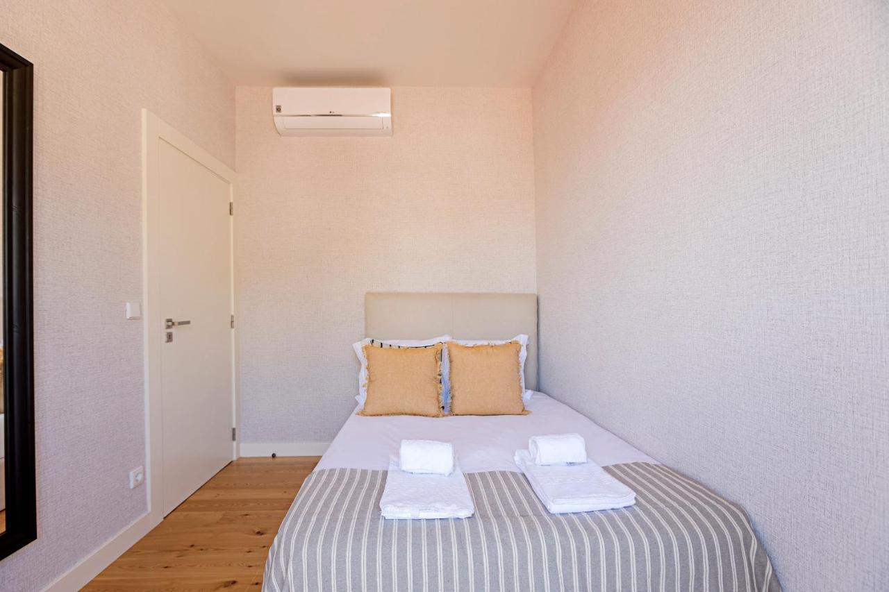 Wonderful Flat Near River W/ Ac By Lovelystay ポルト エクステリア 写真