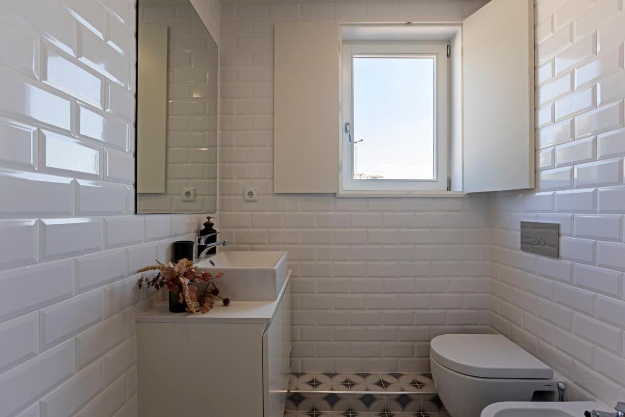 Wonderful Flat Near River W/ Ac By Lovelystay ポルト エクステリア 写真