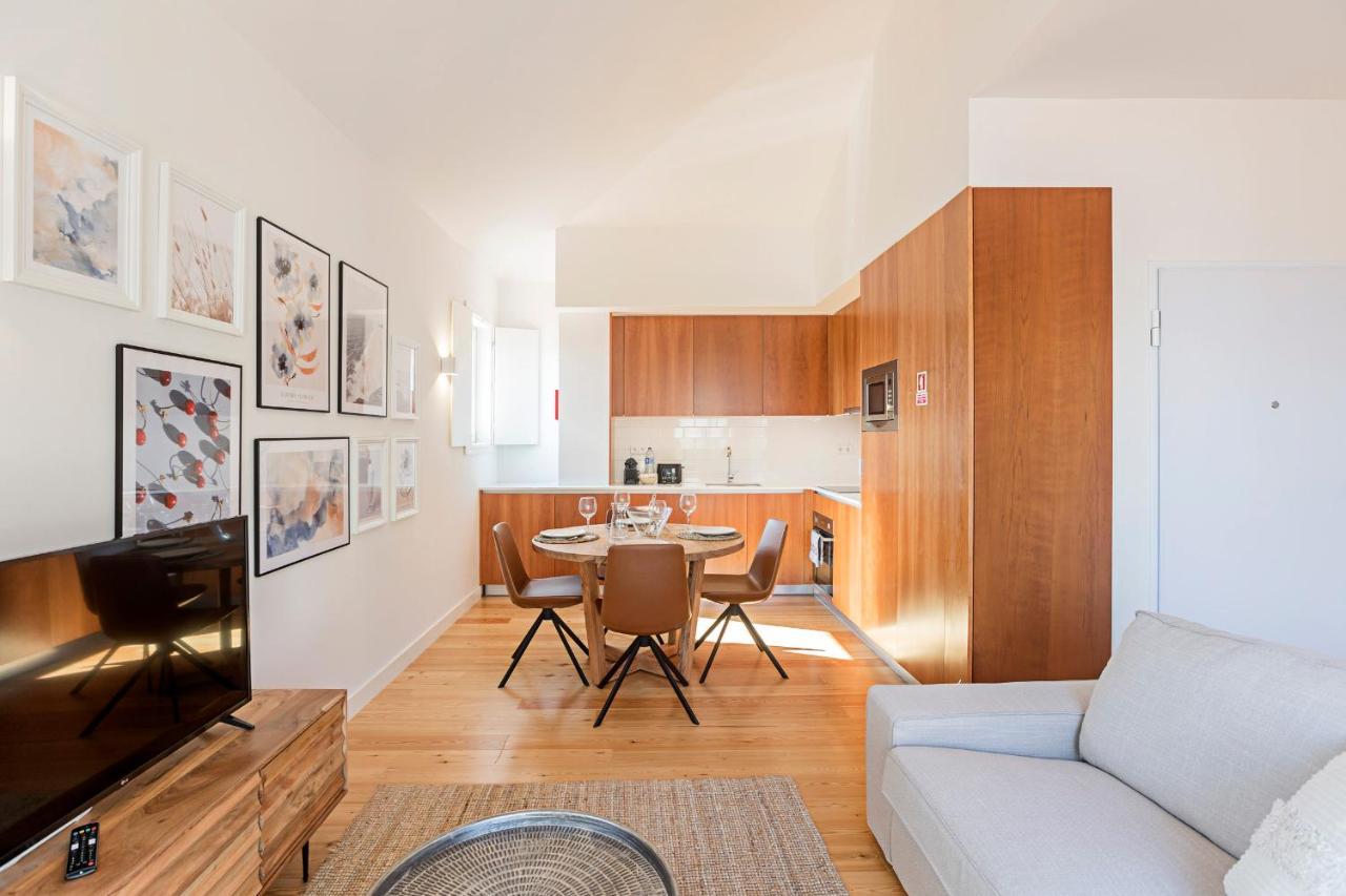 Wonderful Flat Near River W/ Ac By Lovelystay ポルト エクステリア 写真